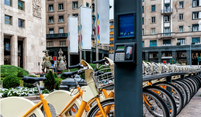 Programme zur gemeinsamen Nutzung von Fahrrädern sind auf dem Vormarsch, doch das Geschlechtergefälle bleibt bestehen